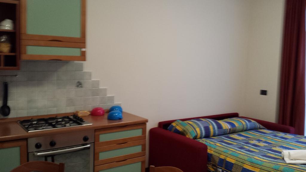 Mela Verde Apartments Bergamo Room photo